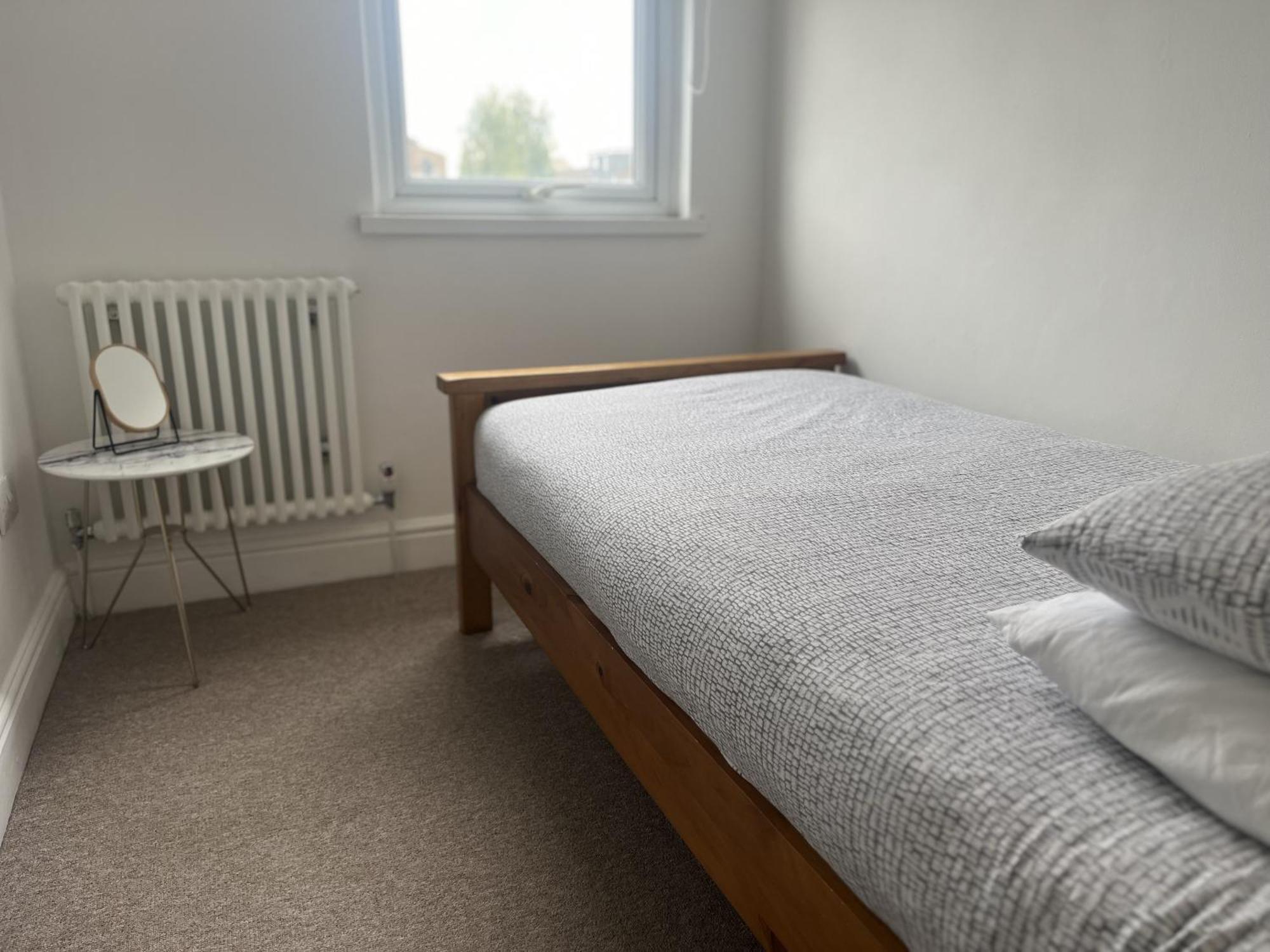 City Reach Retreat Spacious 4Bed House Startford Maryland Great Transport Links London Kültér fotó