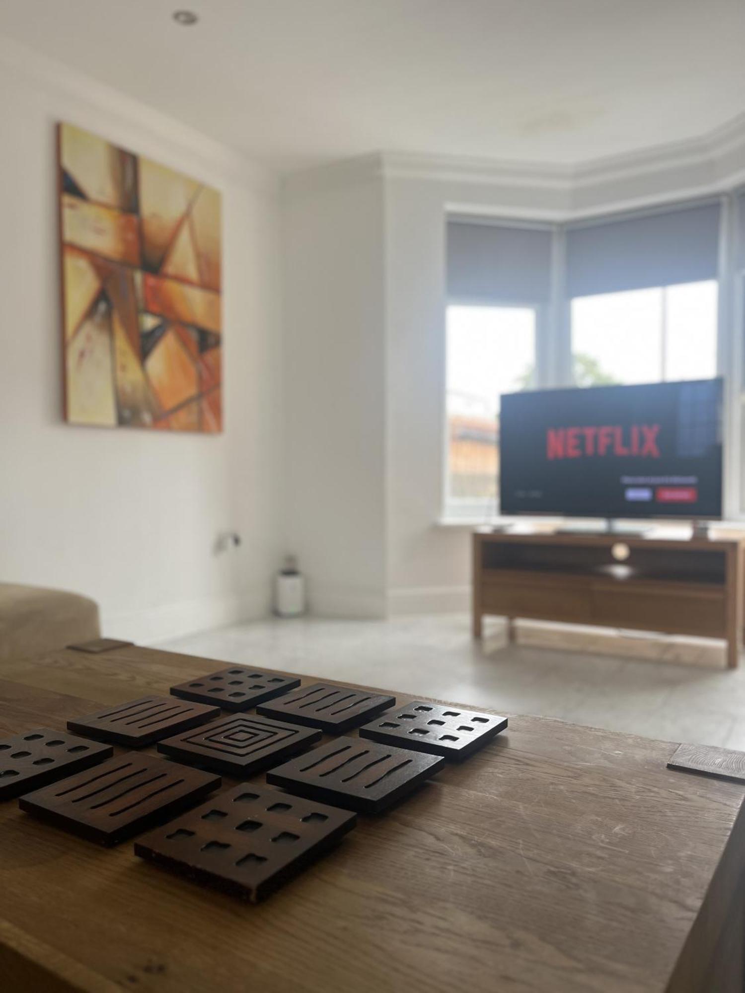 City Reach Retreat Spacious 4Bed House Startford Maryland Great Transport Links London Kültér fotó